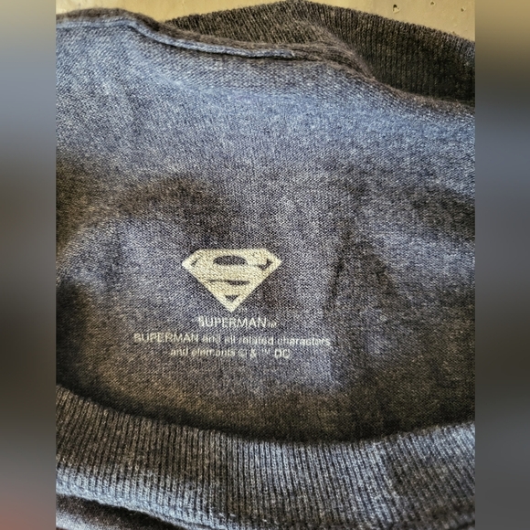 Superman Logo Blue T-Shirt, Size Large - Picture 4 of 5